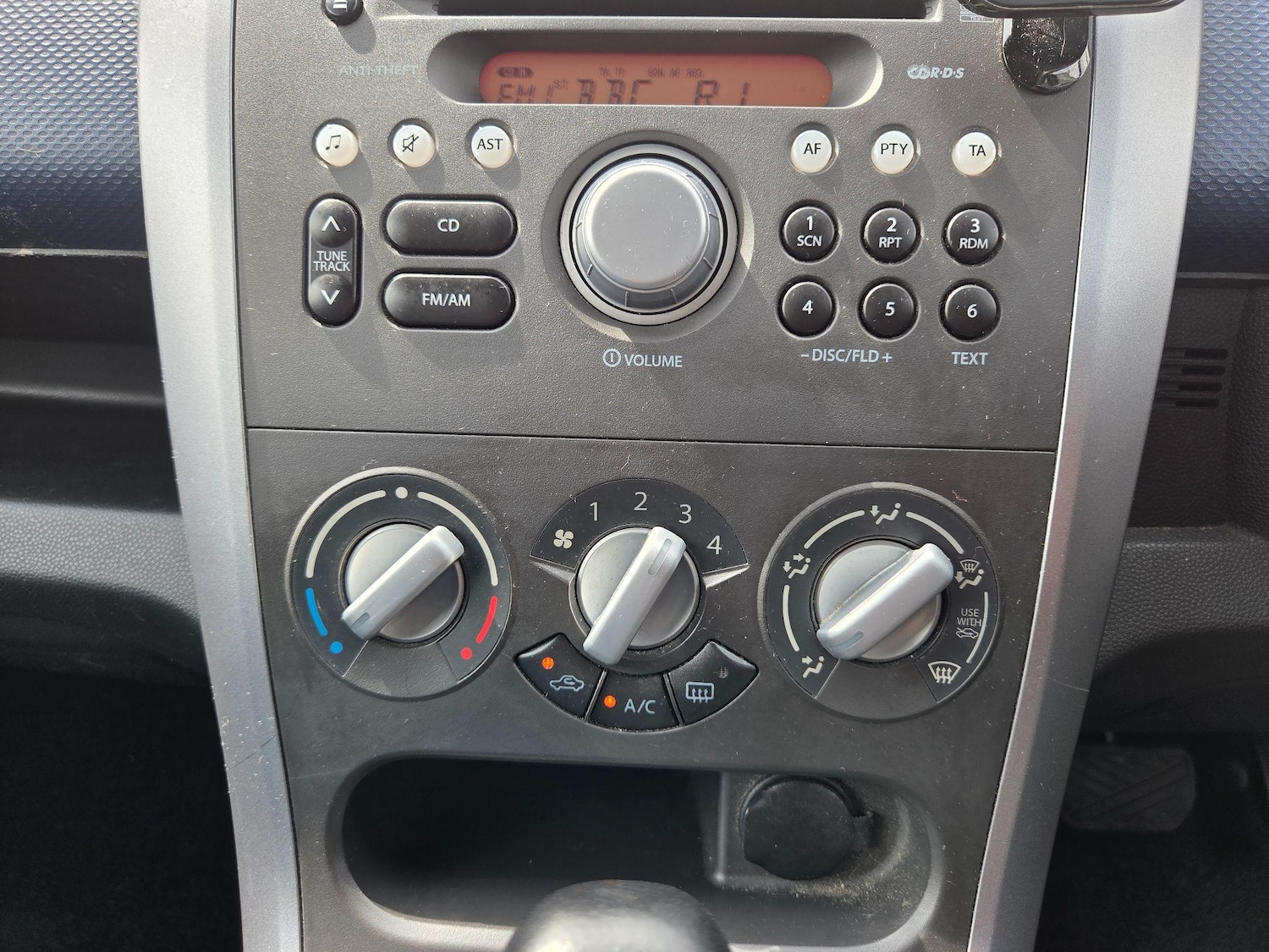 Vehicle 29