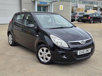 Used Hyundai i20 2011 for sale - 75520639: Photo