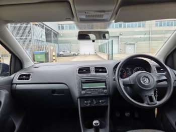 Used Volkswagen Polo 2011 for sale - 74799705: Photo