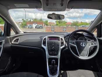 Used Vauxhall Astra 2011 for sale - 75334188: Photo