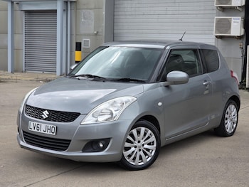 Used Suzuki Swift 2011 for sale - 75362904: Photo