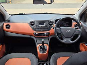 Used Hyundai i10 2016 for sale - 74935486: Photo