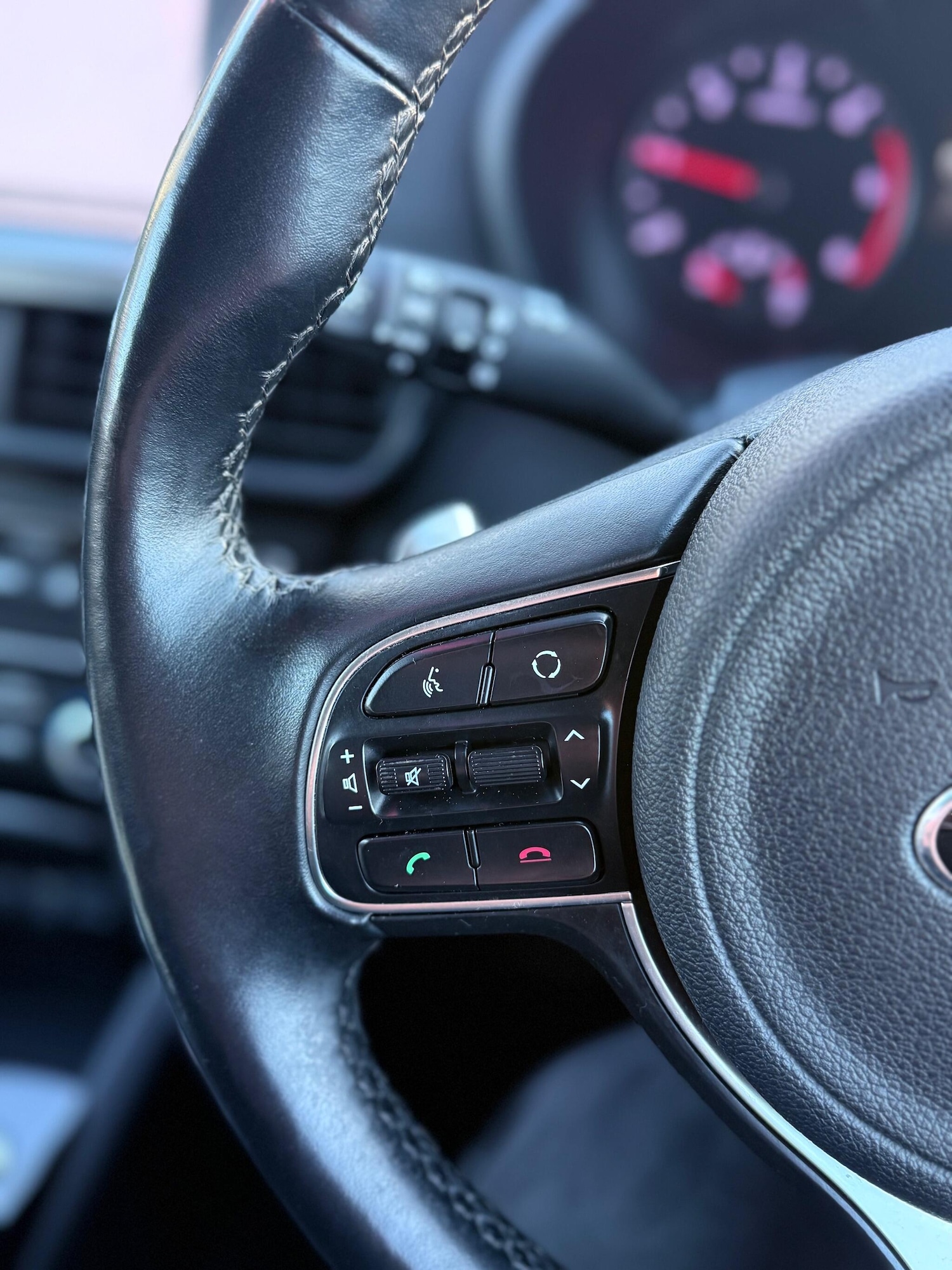 Used Kia Optima for sale - 77441233: Photo 40