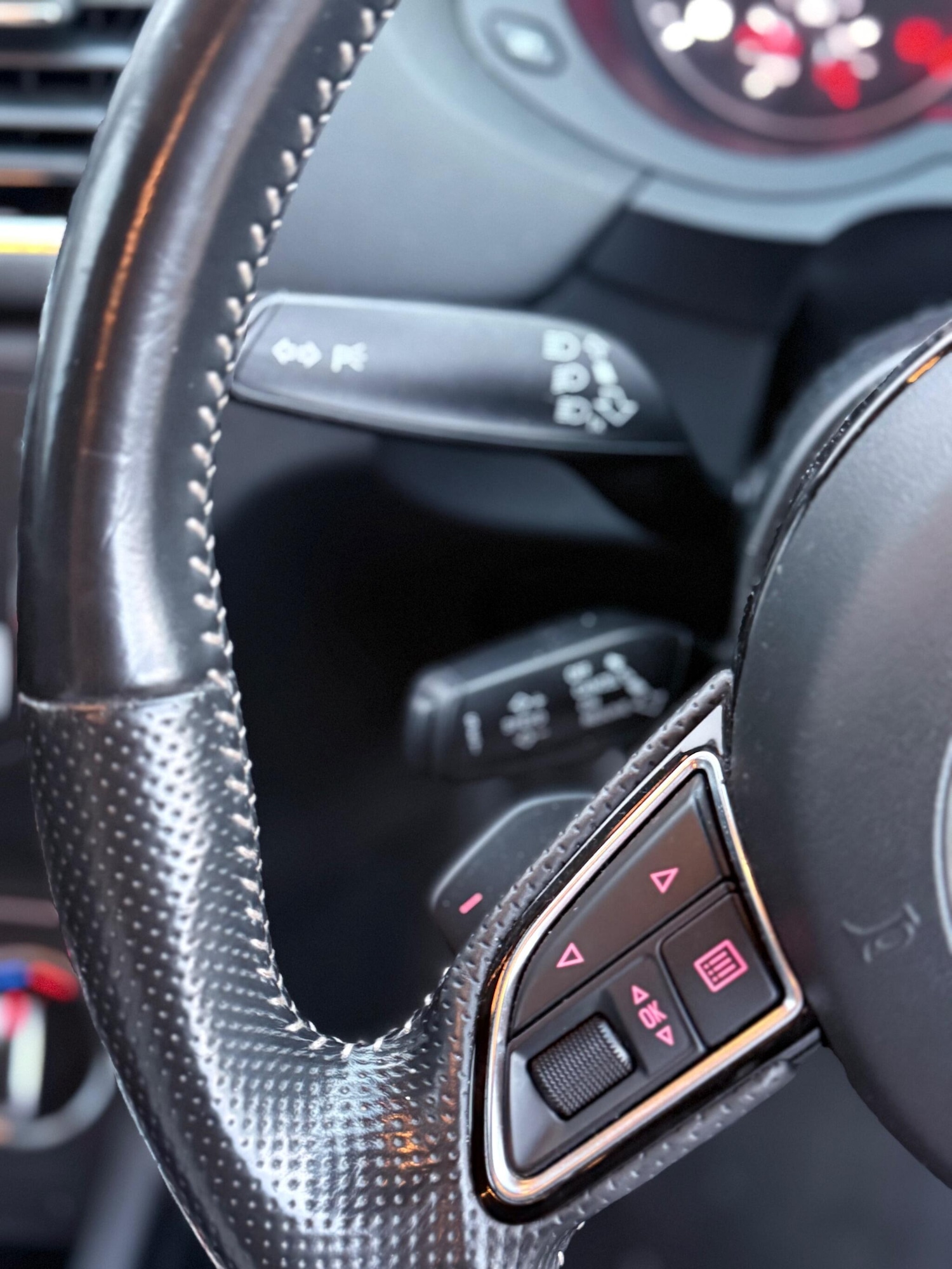 Used Audi Q3 2015 for sale - 77238580: Photo 18