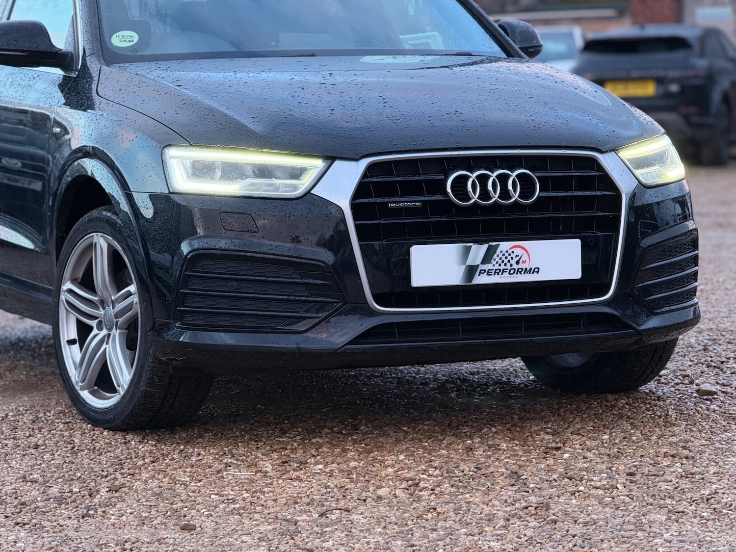 Used Audi Q3 2015 for sale - 77238580: Photo 3