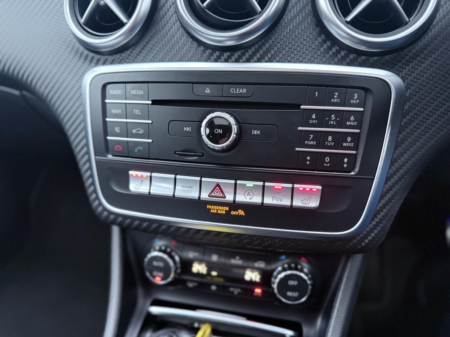 Used Mercedes-Benz A-Class 2015 for sale - 76592618: Photo 46