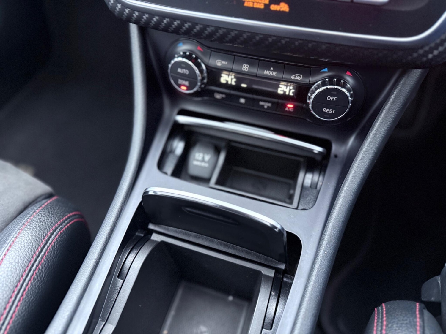 Used Mercedes-Benz A-Class 2015 for sale - 76592618: Photo 47