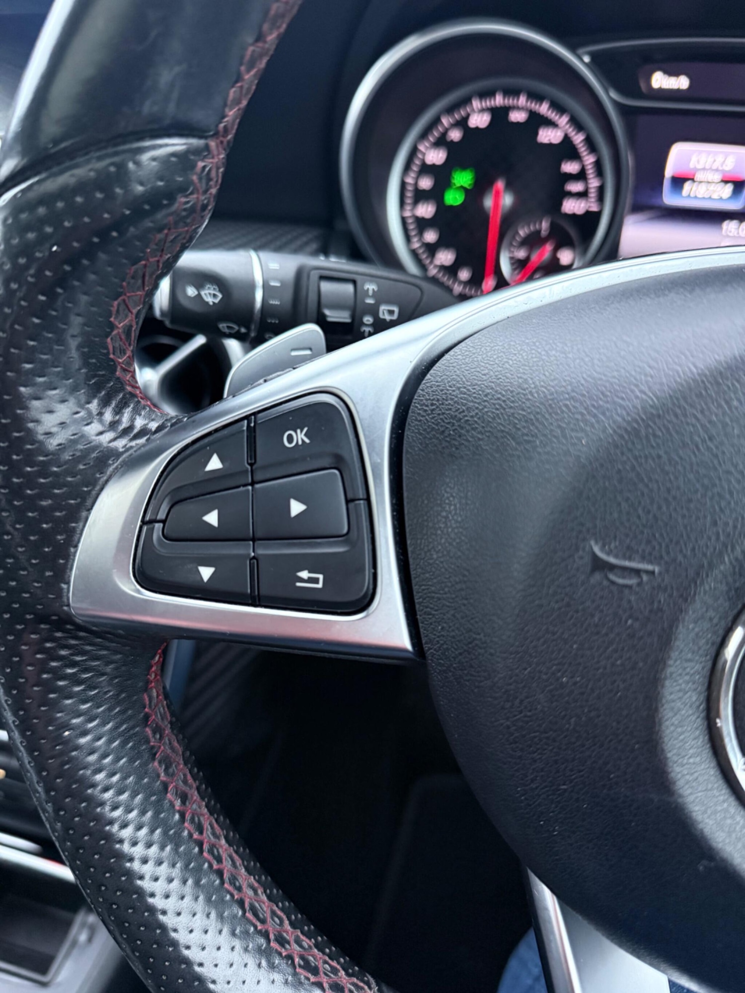 Used Mercedes-Benz A-Class 2015 for sale - 76592618: Photo 49