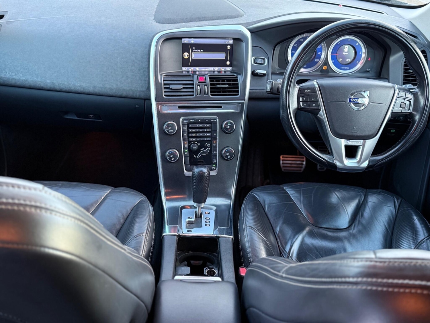 Used Volvo XC60 2012 for sale - 76742364: Photo 21