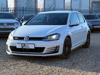 Used Volkswagen Golf 2016 for sale - 78156553: Photo