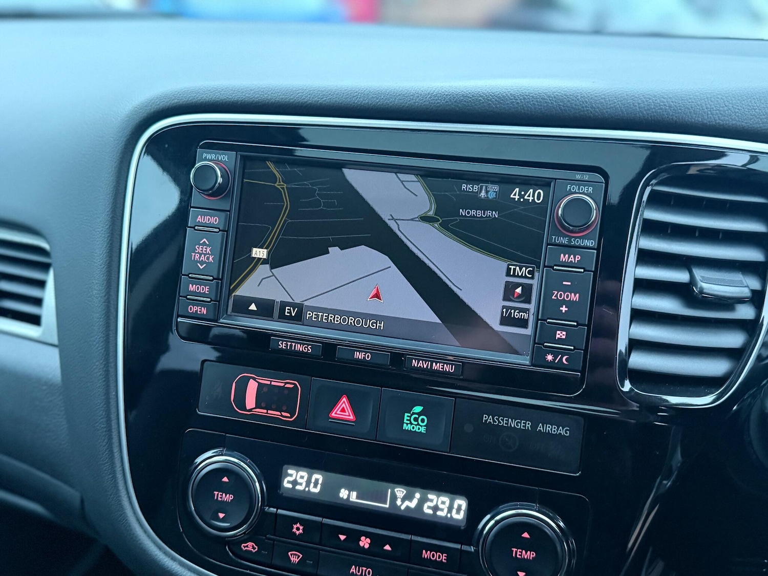 Used Mitsubishi Outlander 2014 for sale - 77737527: Photo 35