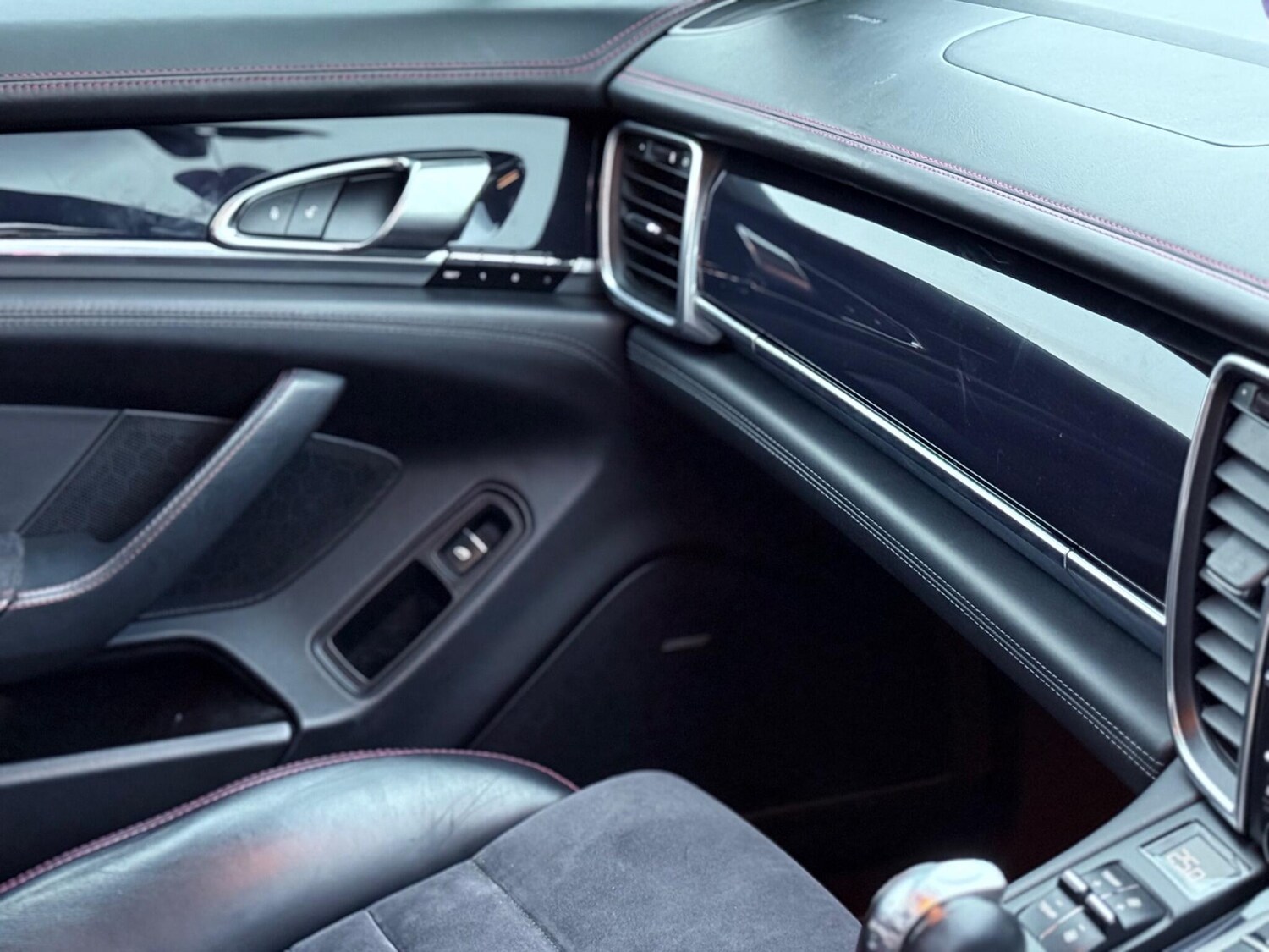 Used Porsche Panamera 2012 for sale - 77564752: Photo 17