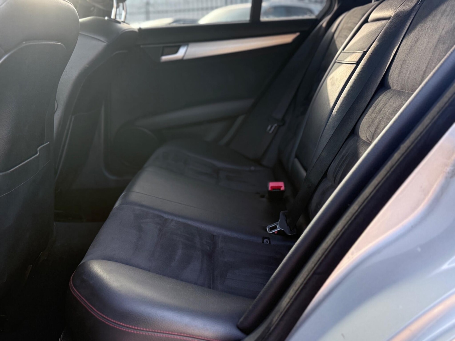 Used Mercedes-Benz C Class 2014 for sale - 77940452: Photo 16