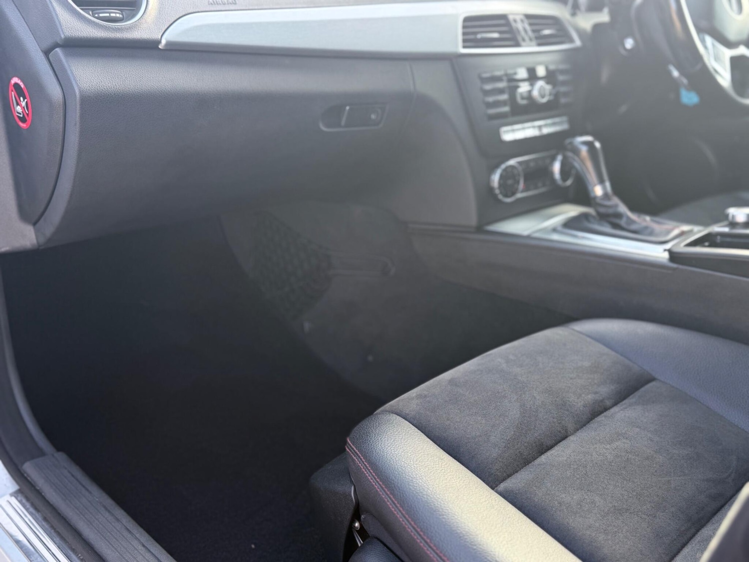 Used Mercedes-Benz C Class 2014 for sale - 77940452: Photo 17