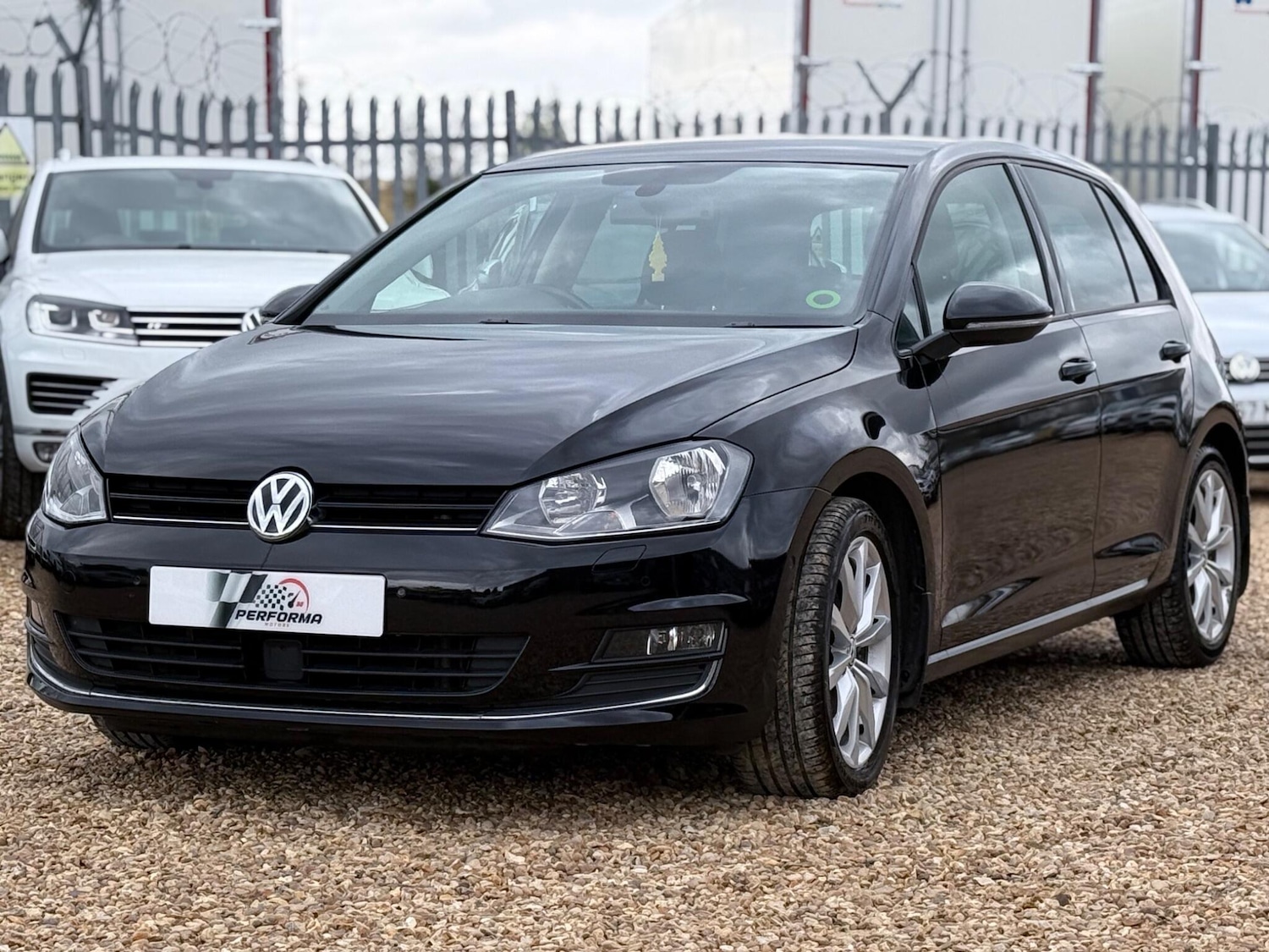 Used Volkswagen Golf for sale - 78135785: Photo 4
