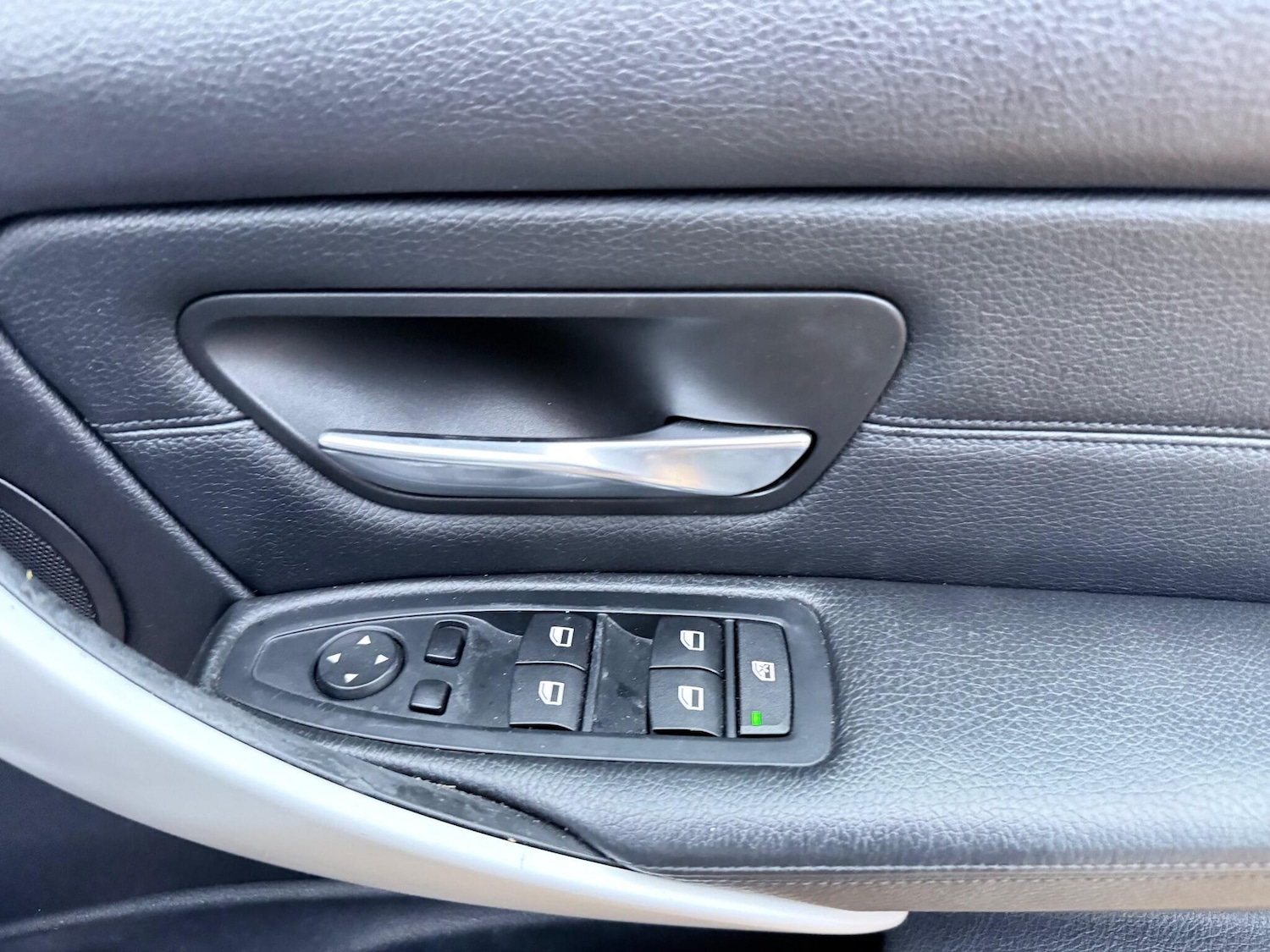 Used BMW 3 Series for sale - 77290723: Photo 17