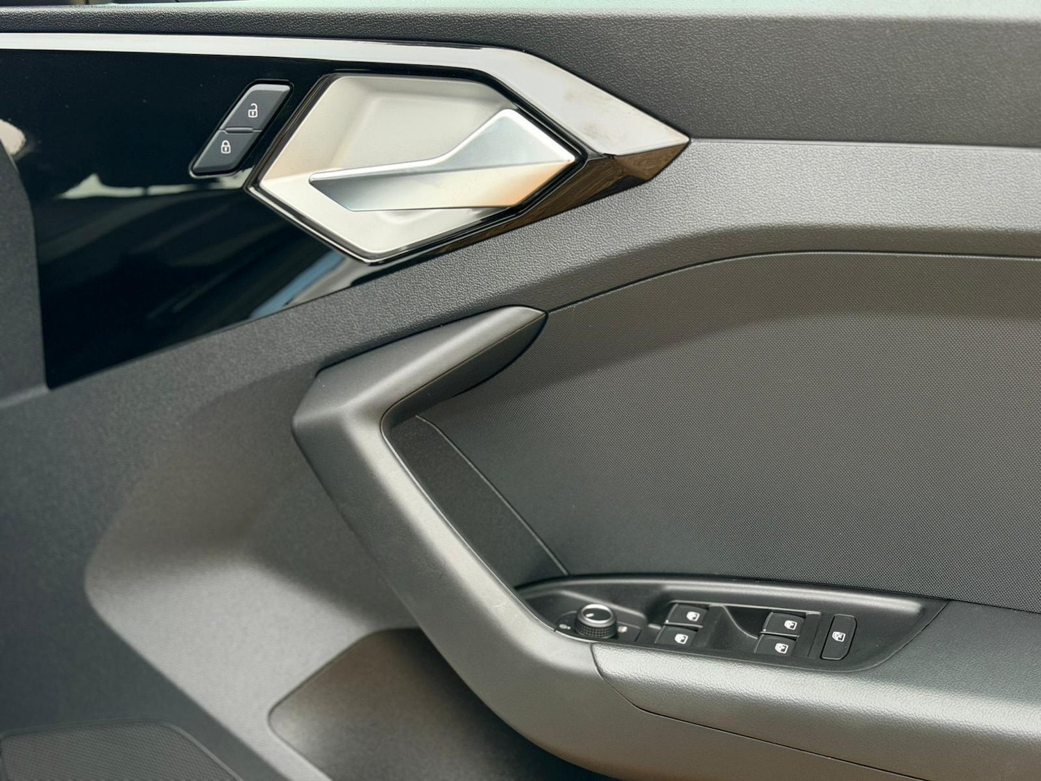 Used Audi A1 for sale - 77267002: Photo 25