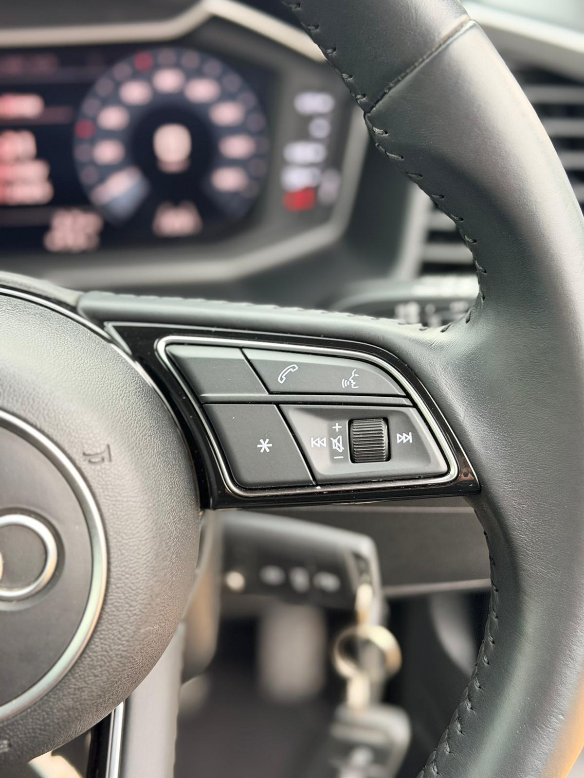 Used Audi A1 for sale - 77267002: Photo 42