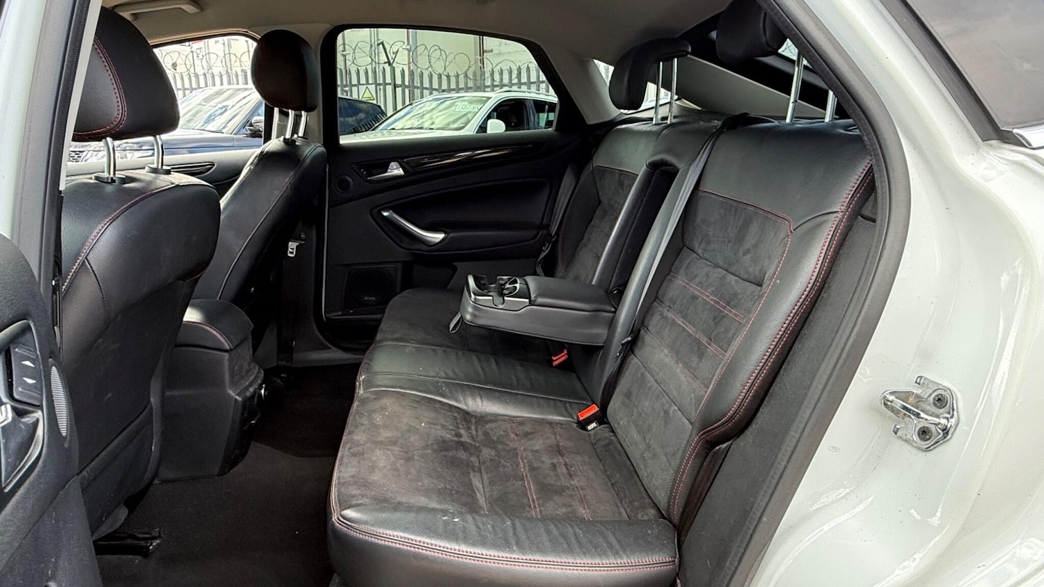 Used Ford Mondeo 2013 for sale - 77892854: Photo 18