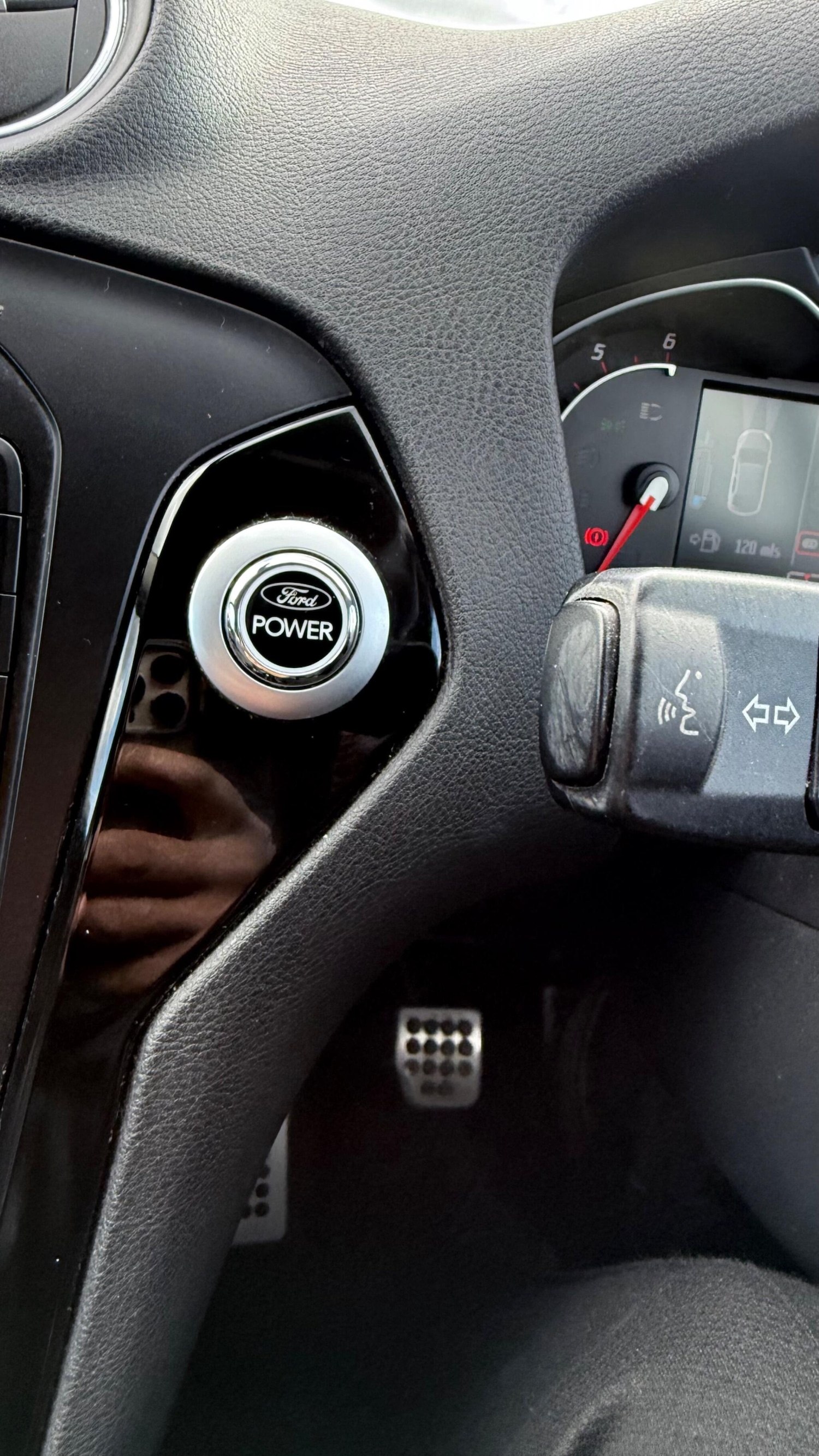 Used Ford Mondeo 2013 for sale - 77892854: Photo 19