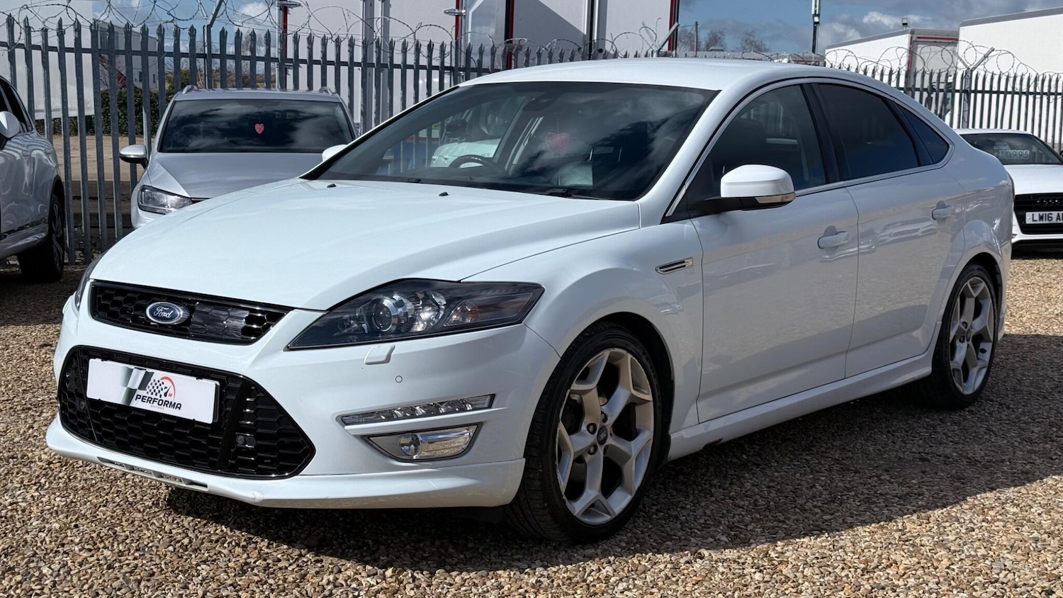 Used Ford Mondeo 2013 for sale - 77892854: Photo 3