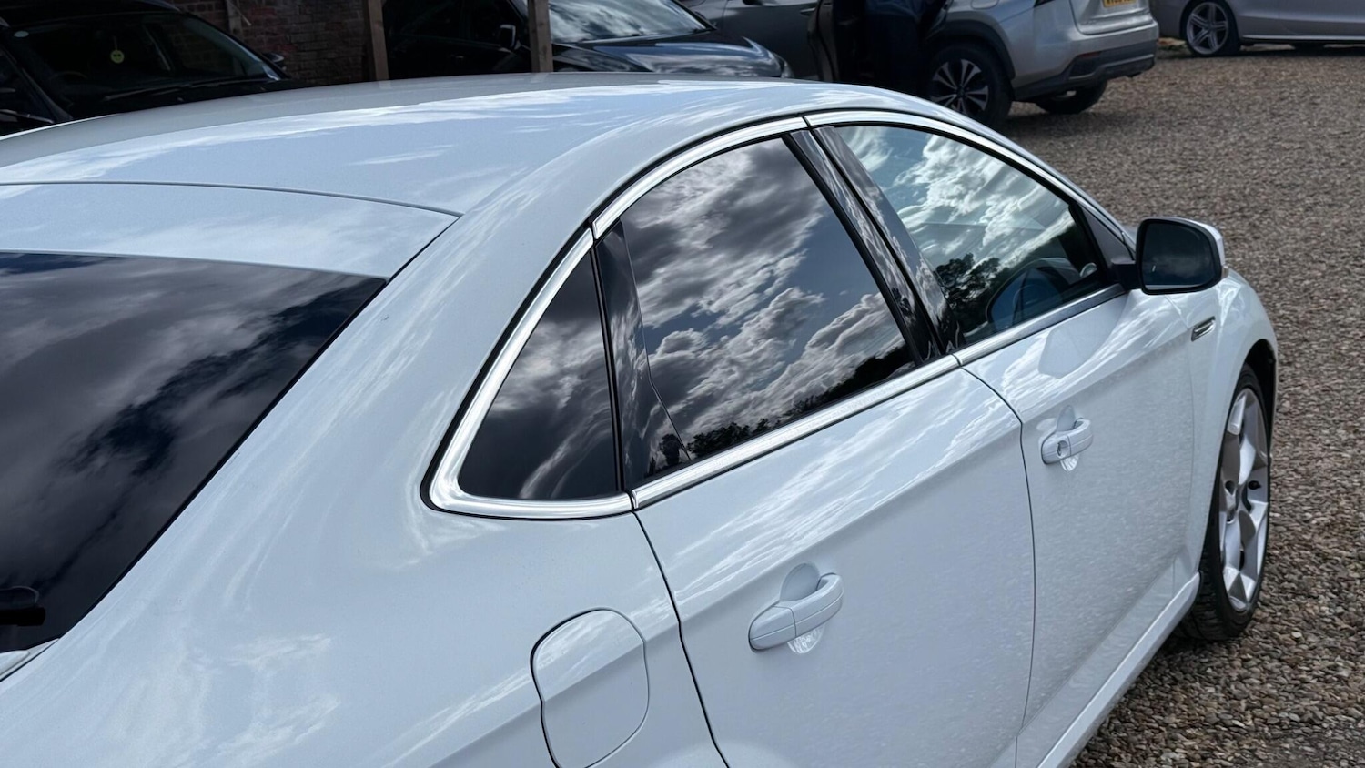 Used Ford Mondeo 2013 for sale - 77892854: Photo 30