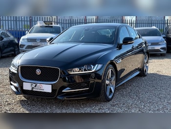 Used Jaguar XE 2018 for sale - 78417262: Photo