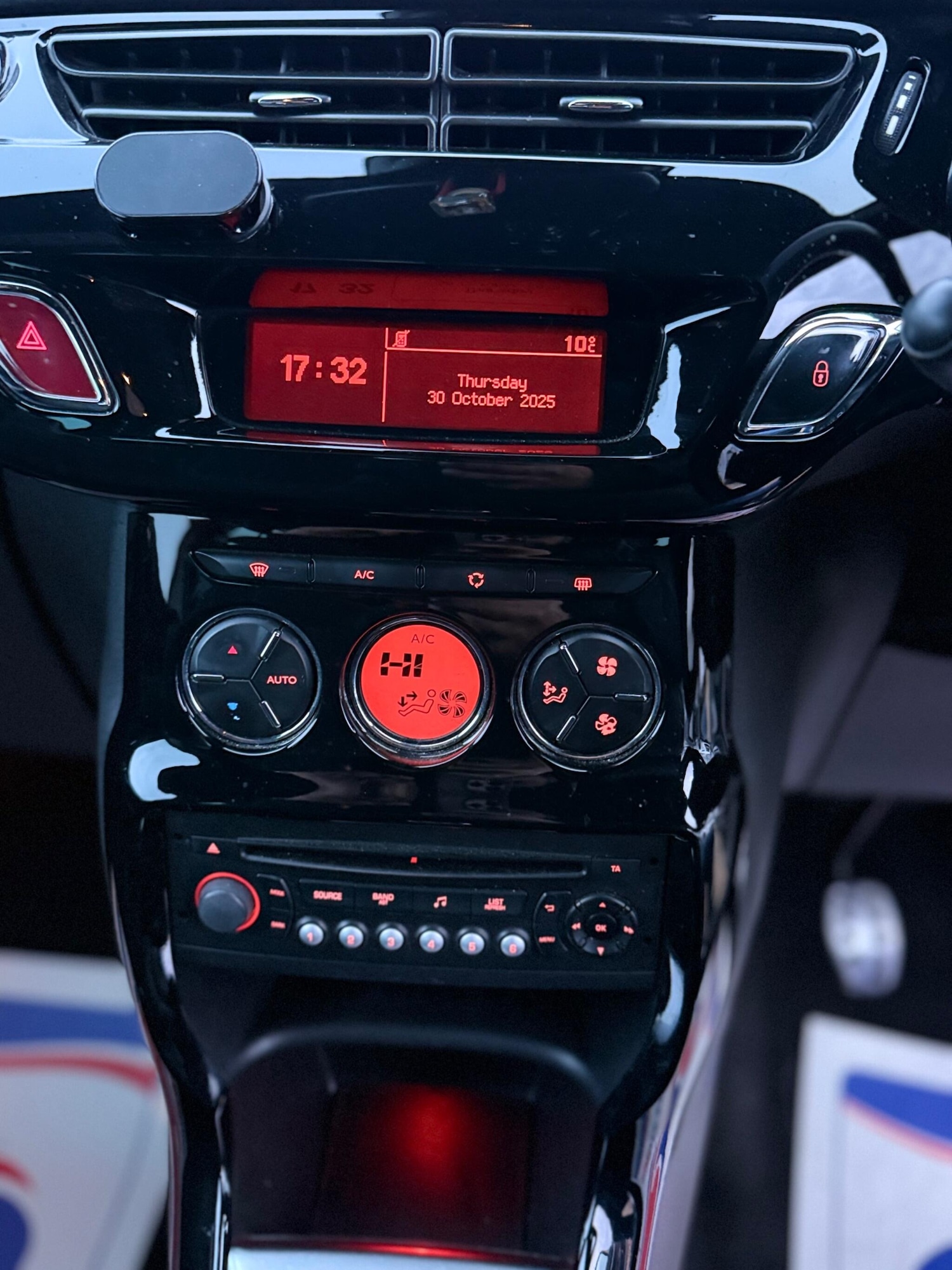 Used Citroen DS3 2014 for sale - 76432154: Photo 11