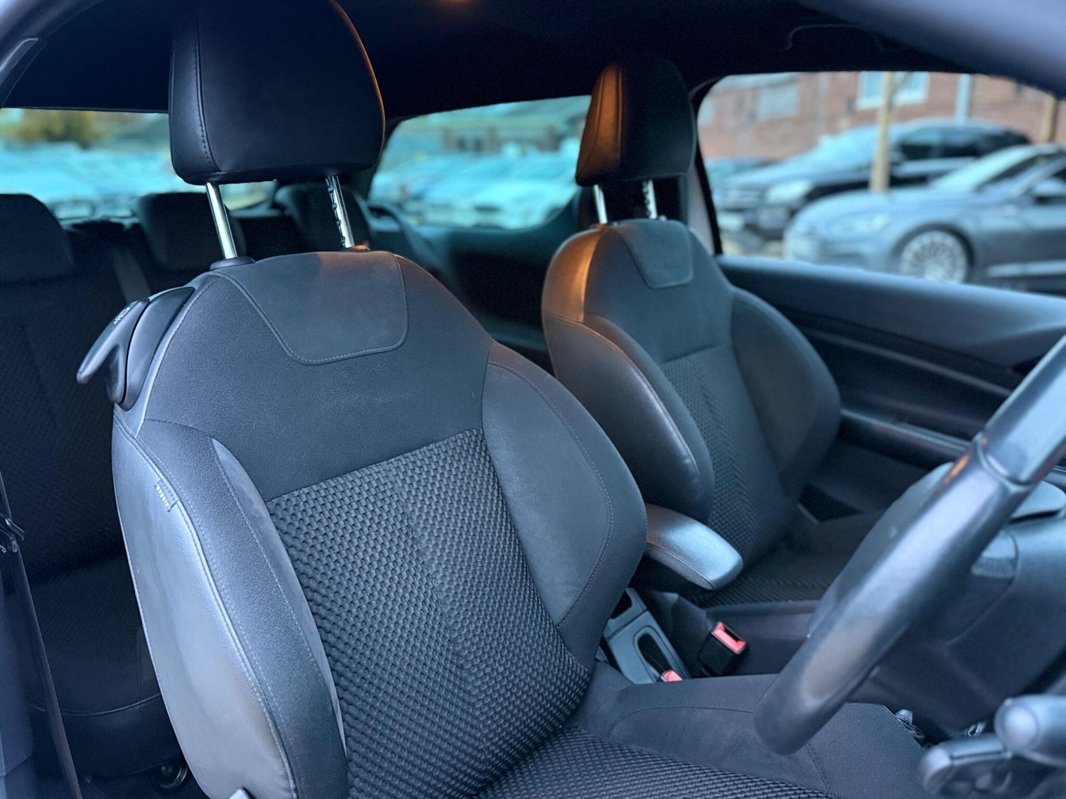 Used Citroen DS3 2014 for sale - 76432154: Photo 15