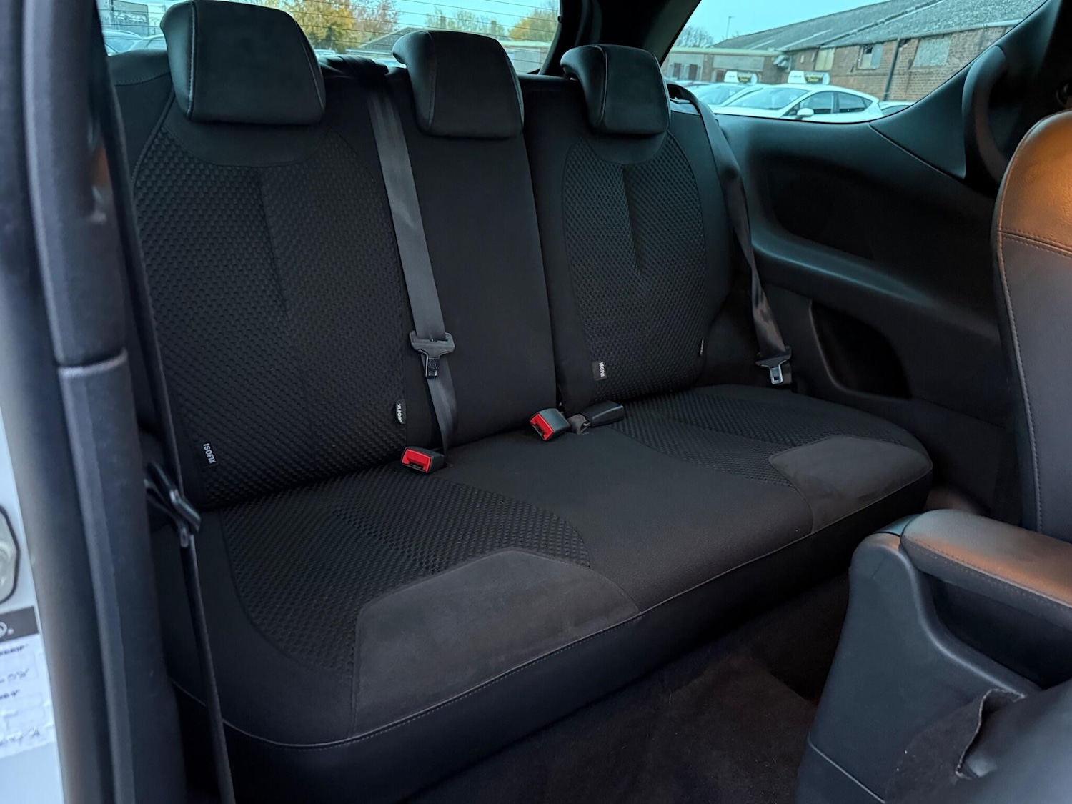 Used Citroen DS3 2014 for sale - 76432154: Photo 16