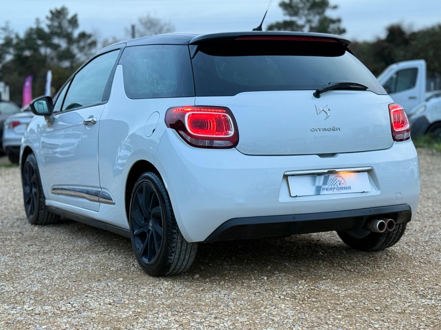 Used Citroen DS3 2014 for sale - 76432154: Photo 6