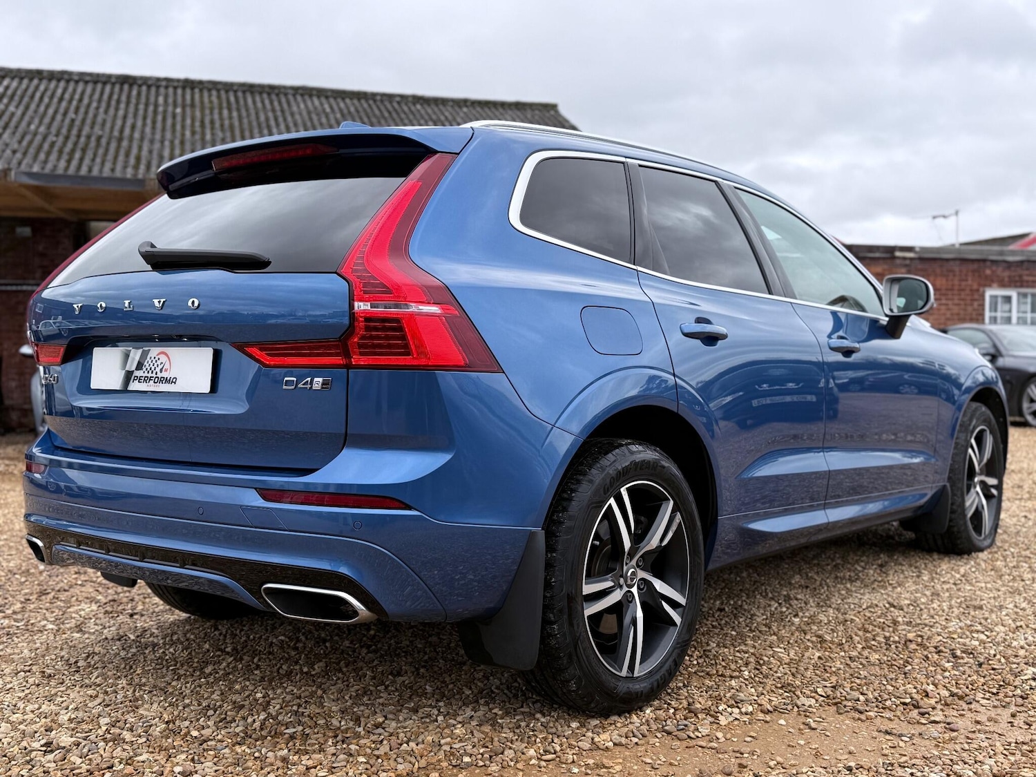 Used Volvo XC60 2018 for sale - 77670750: Photo 11