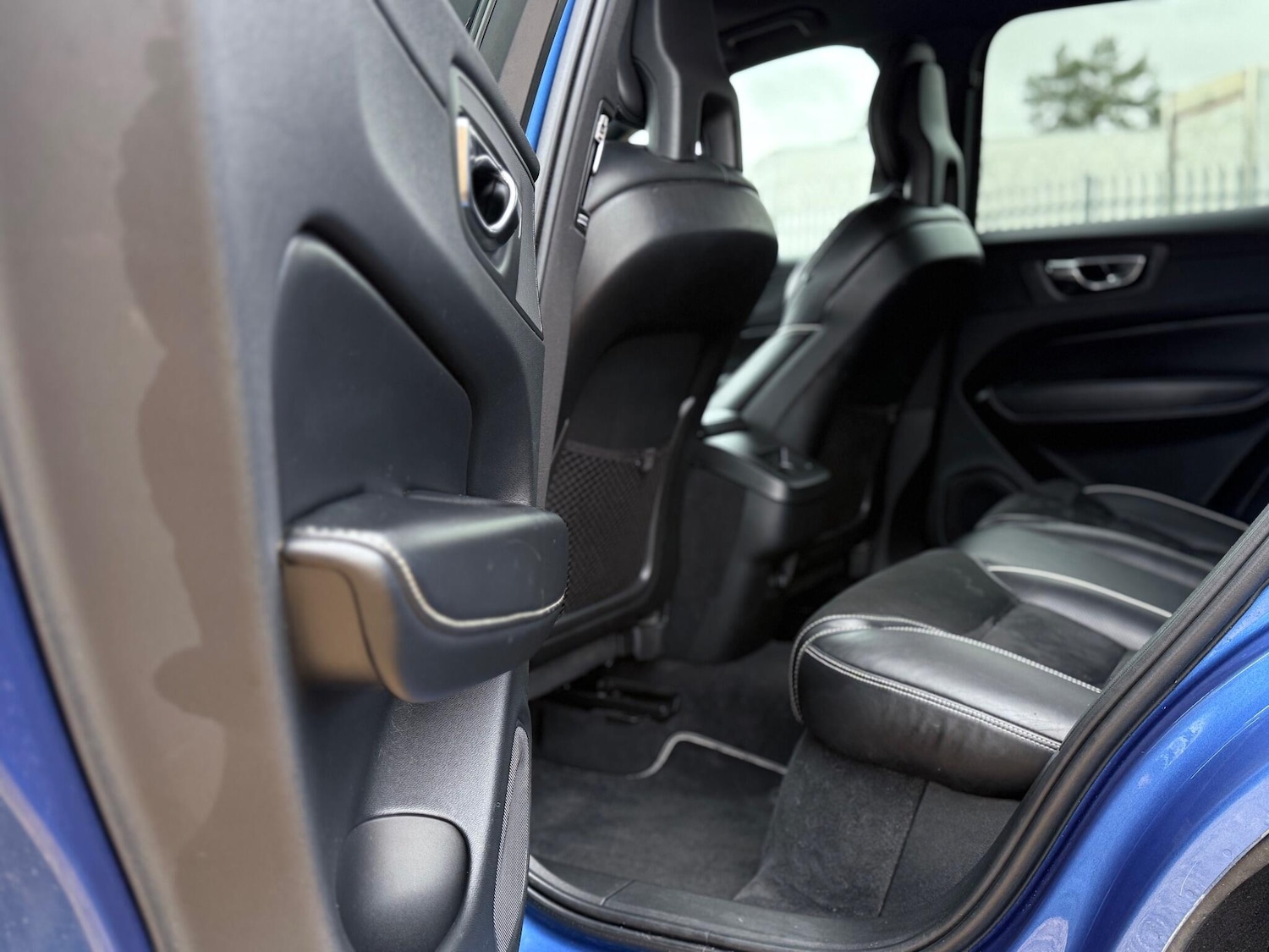 Used Volvo XC60 2018 for sale - 77670750: Photo 19