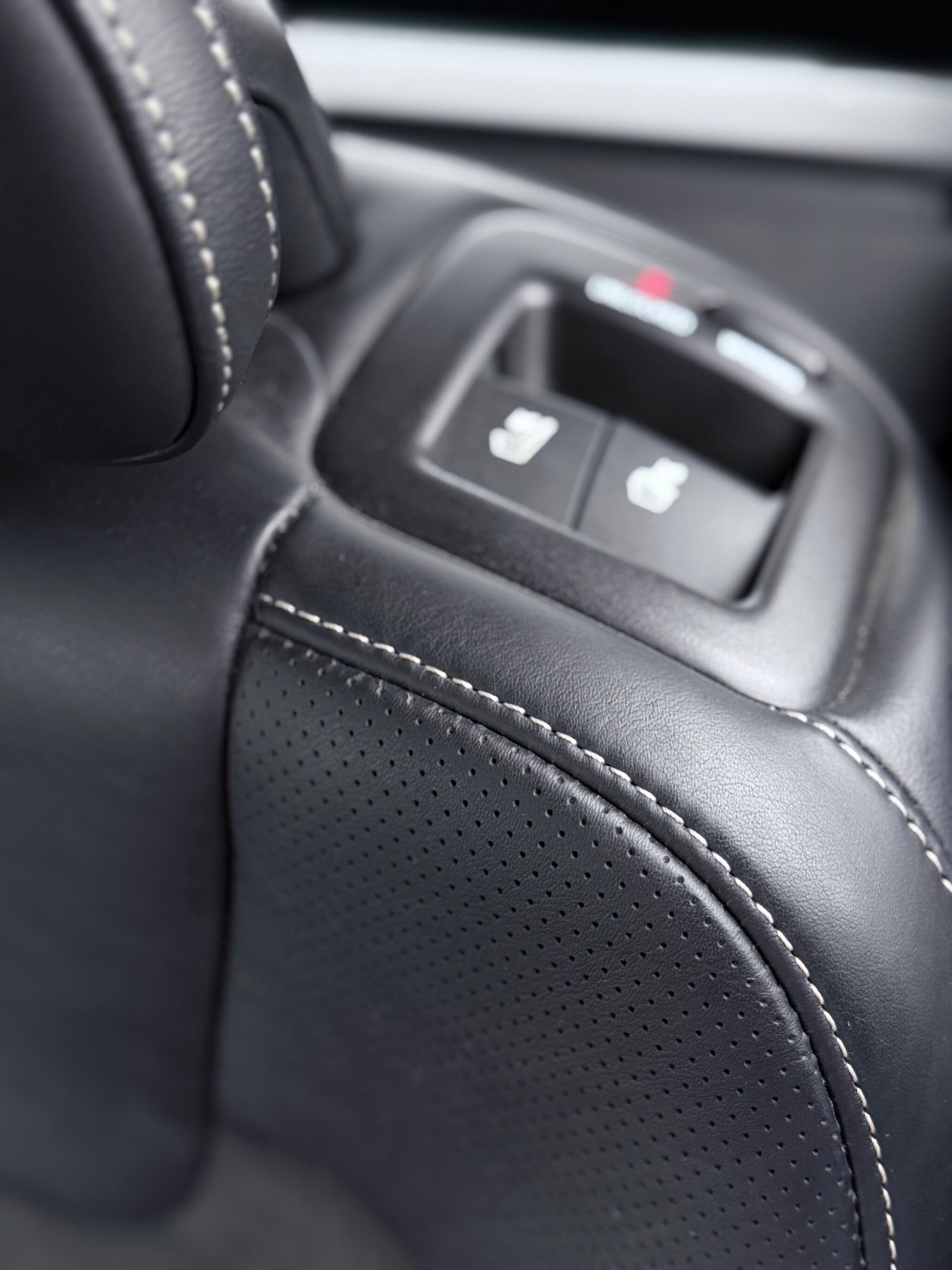 Used Volvo XC60 2018 for sale - 77670750: Photo 21