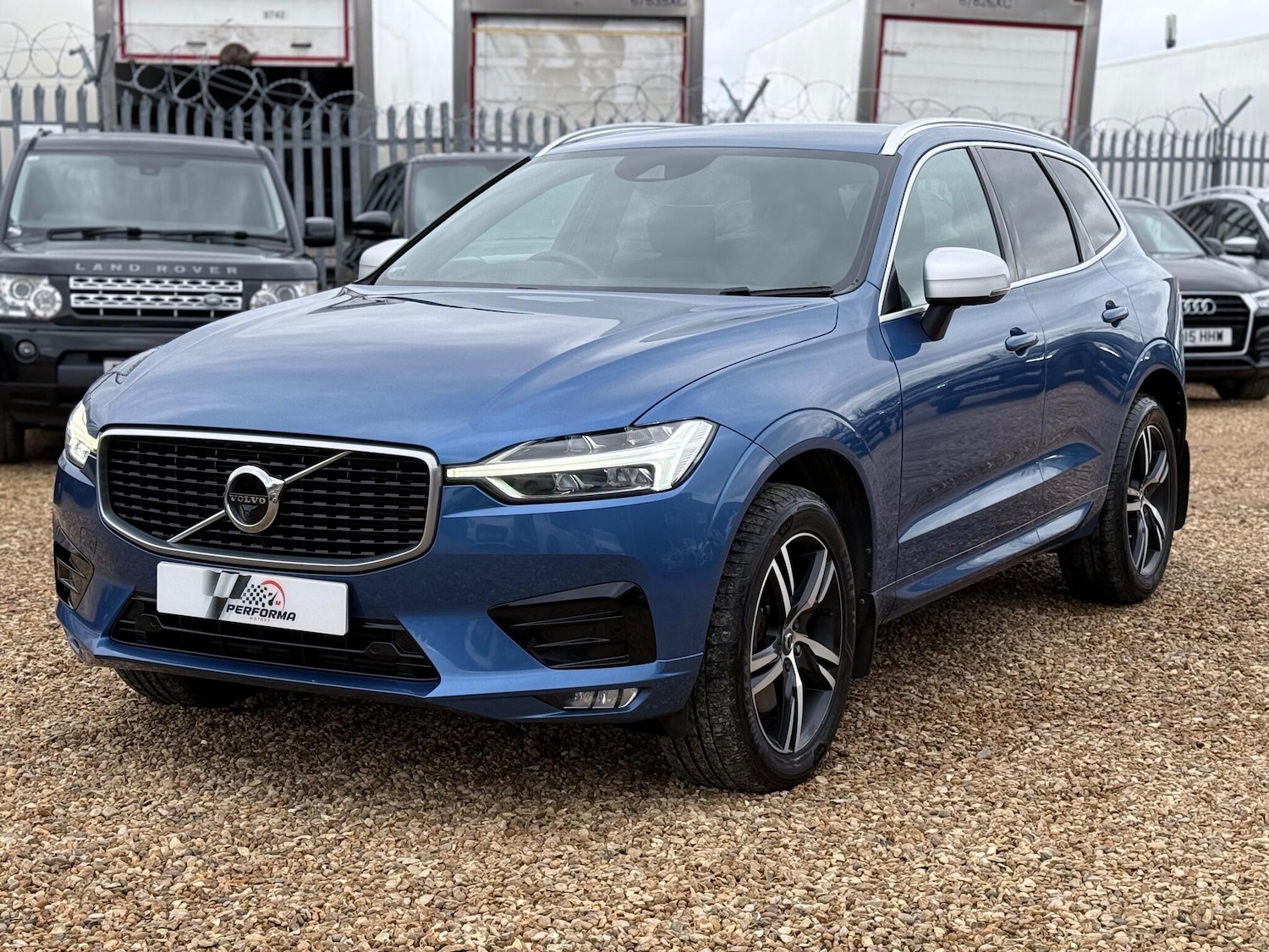 Used Volvo XC60 2018 for sale - 77670750: Photo 3