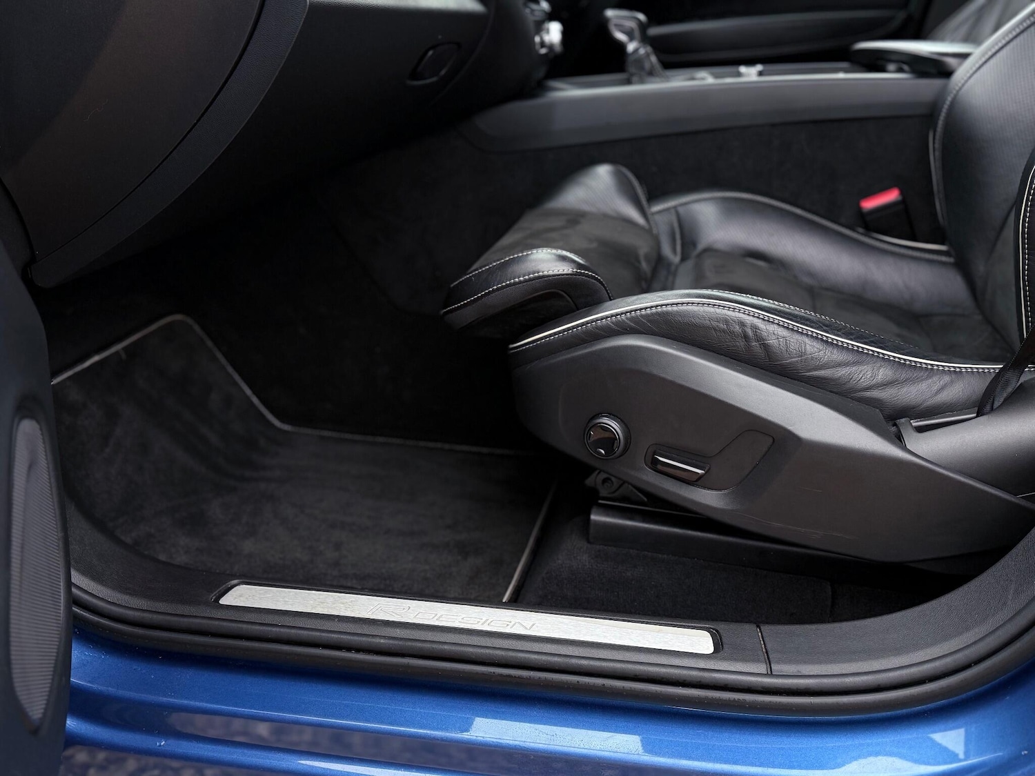 Used Volvo XC60 2018 for sale - 77670750: Photo 35