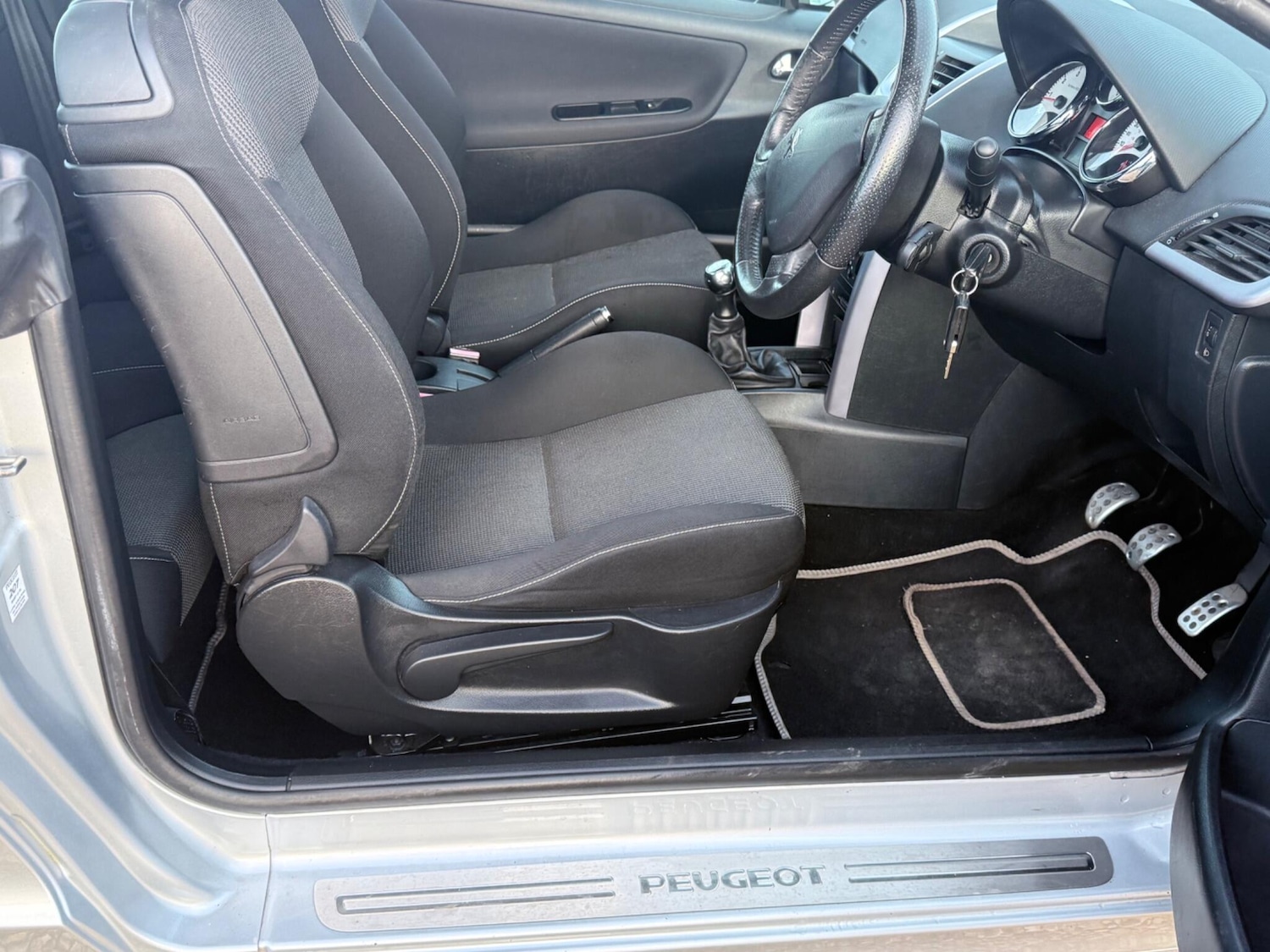 Used Peugeot 207 2008 for sale - 77939451: Photo 13