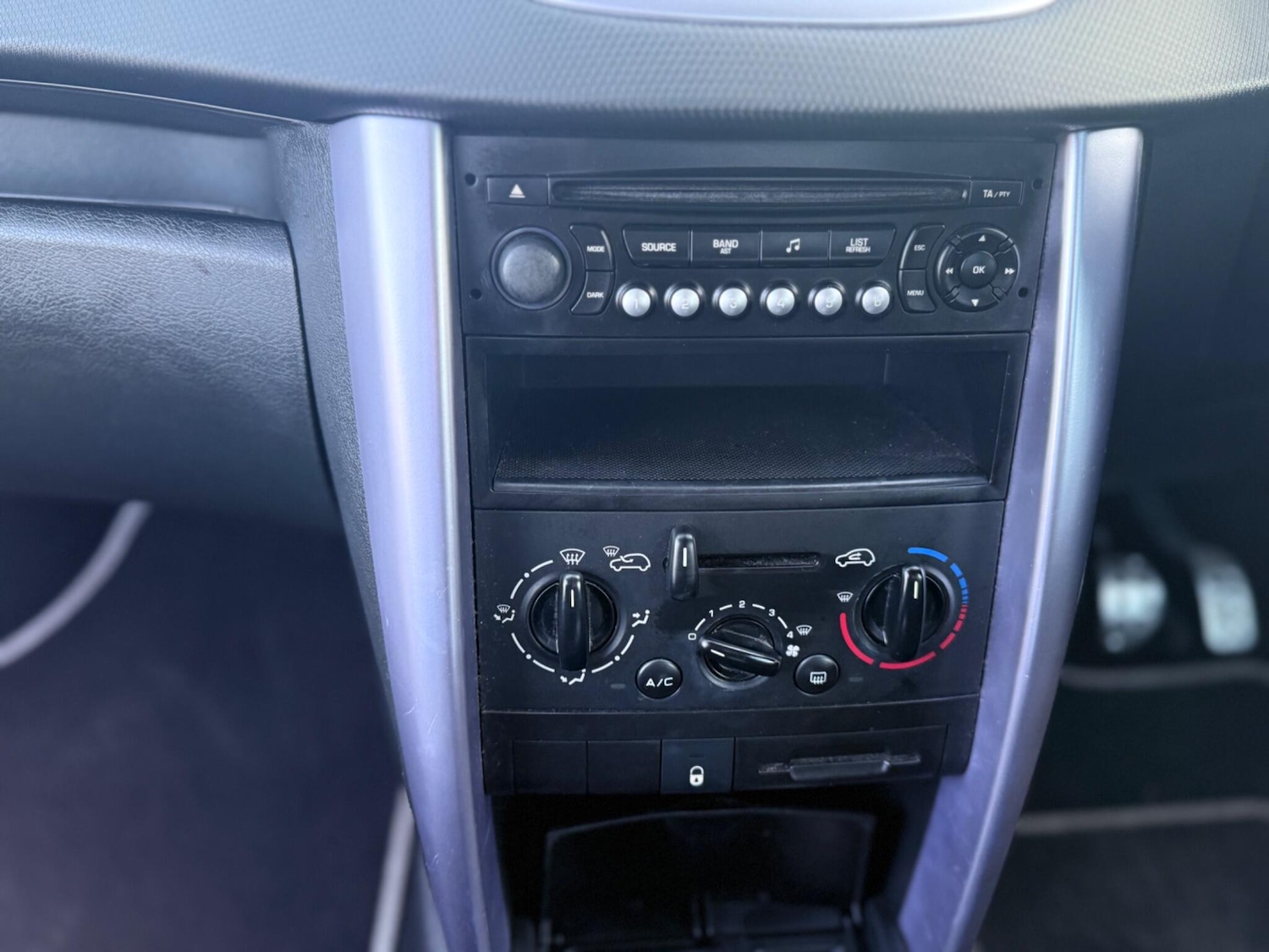 Used Peugeot 207 2008 for sale - 77939451: Photo 17