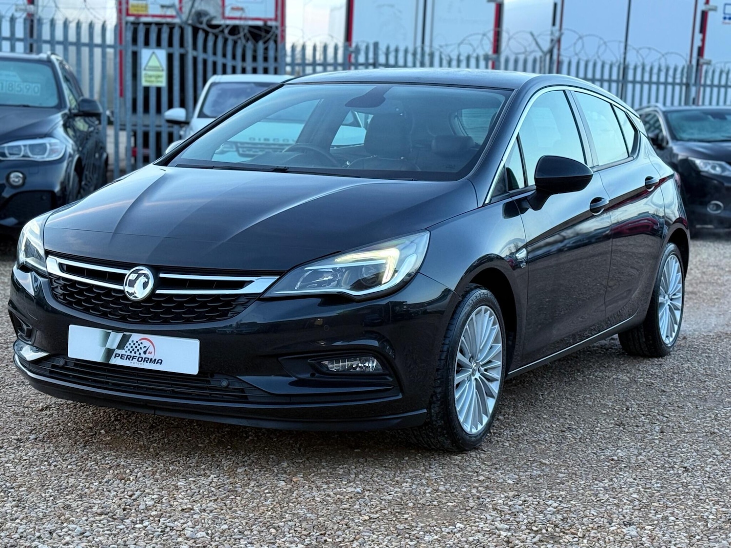 Used Vauxhall Astra 2016 for sale - 76572596: Photo 6