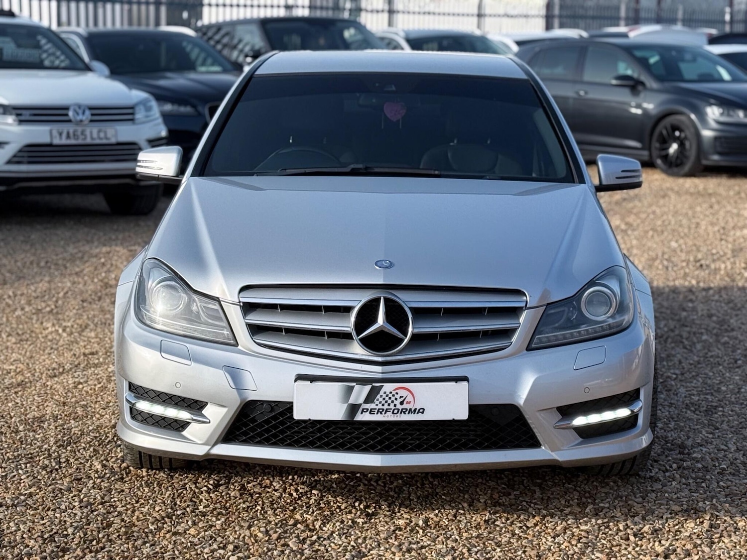 Used Mercedes-Benz C Class 2014 for sale - 77799092: Photo 3