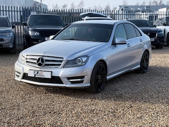 Used Mercedes-Benz C Class 2014 for sale - 77799092: Photo