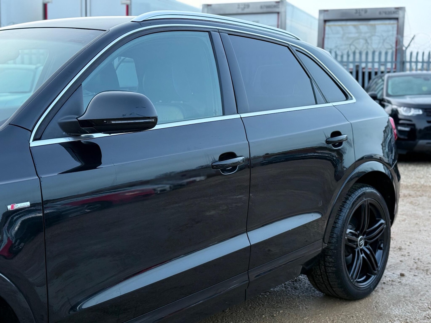 Used Audi Q3 2015 for sale - 77559466: Photo 17
