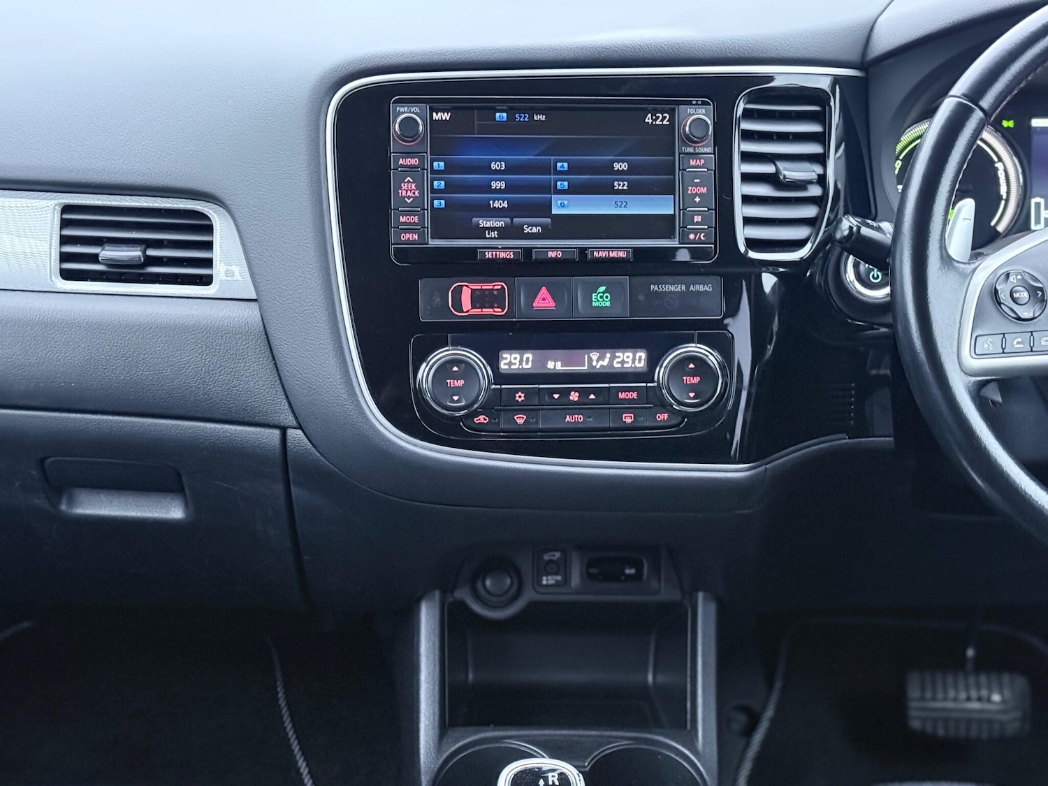 Used Mitsubishi Outlander 2014 for sale - 77633482: Photo 21