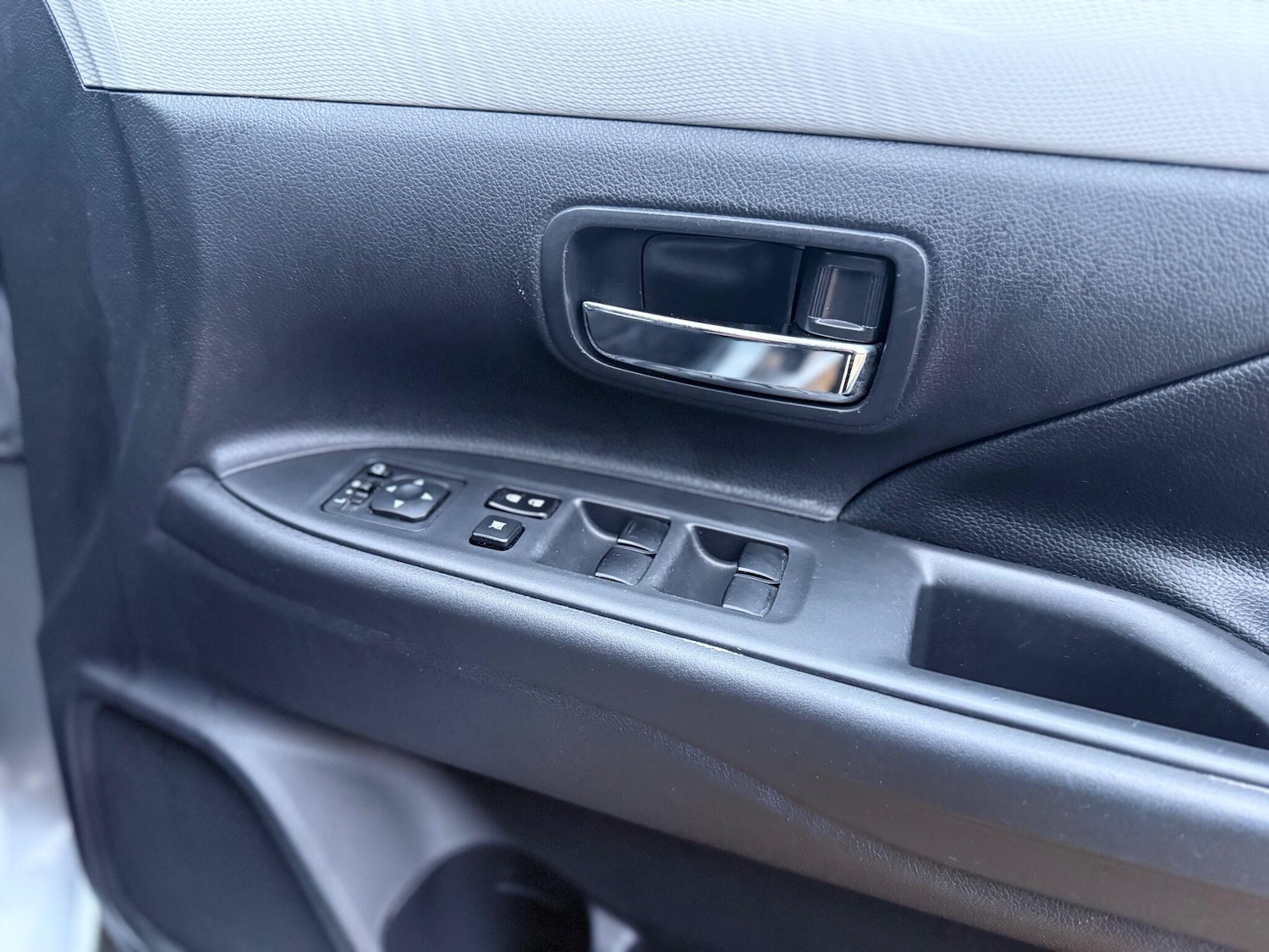 Used Mitsubishi Outlander 2014 for sale - 77633482: Photo 22