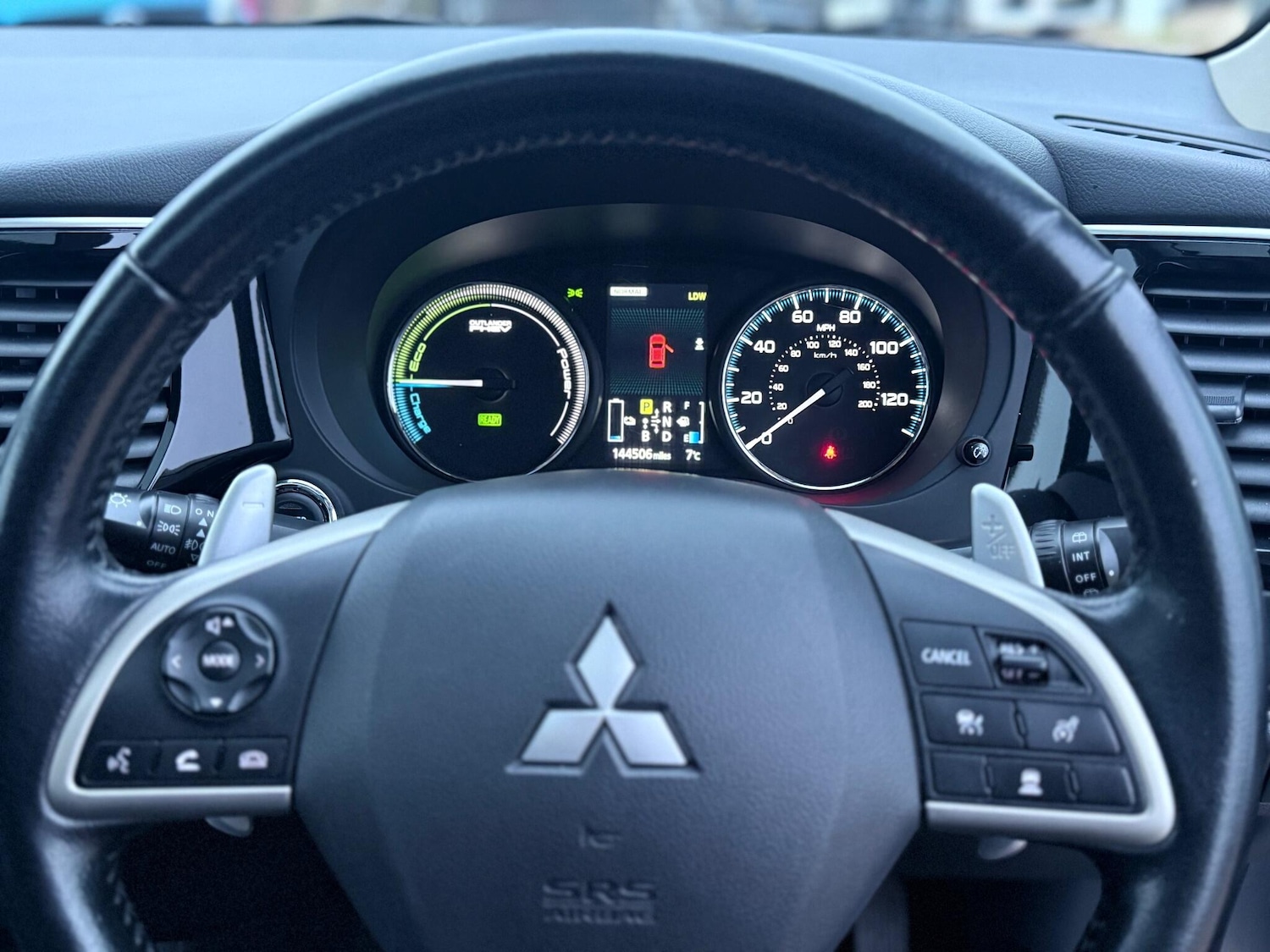 Used Mitsubishi Outlander 2014 for sale - 77633482: Photo 32