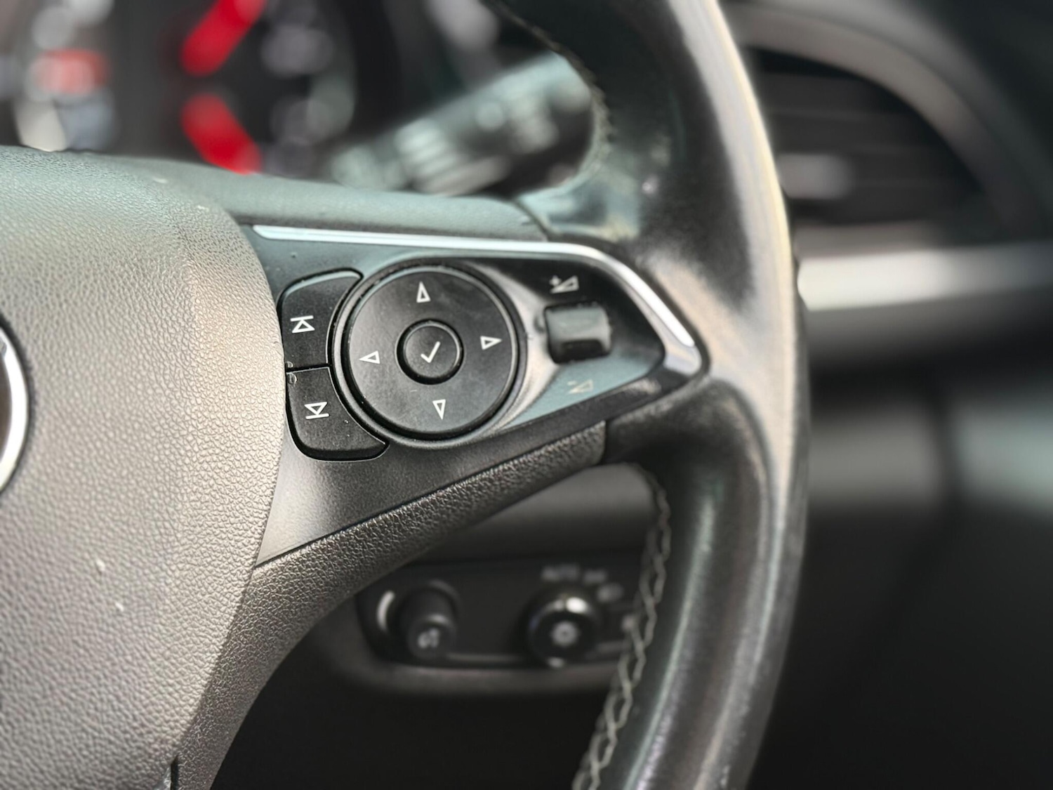 Used Vauxhall Insignia 2018 for sale - 76521791: Photo 21