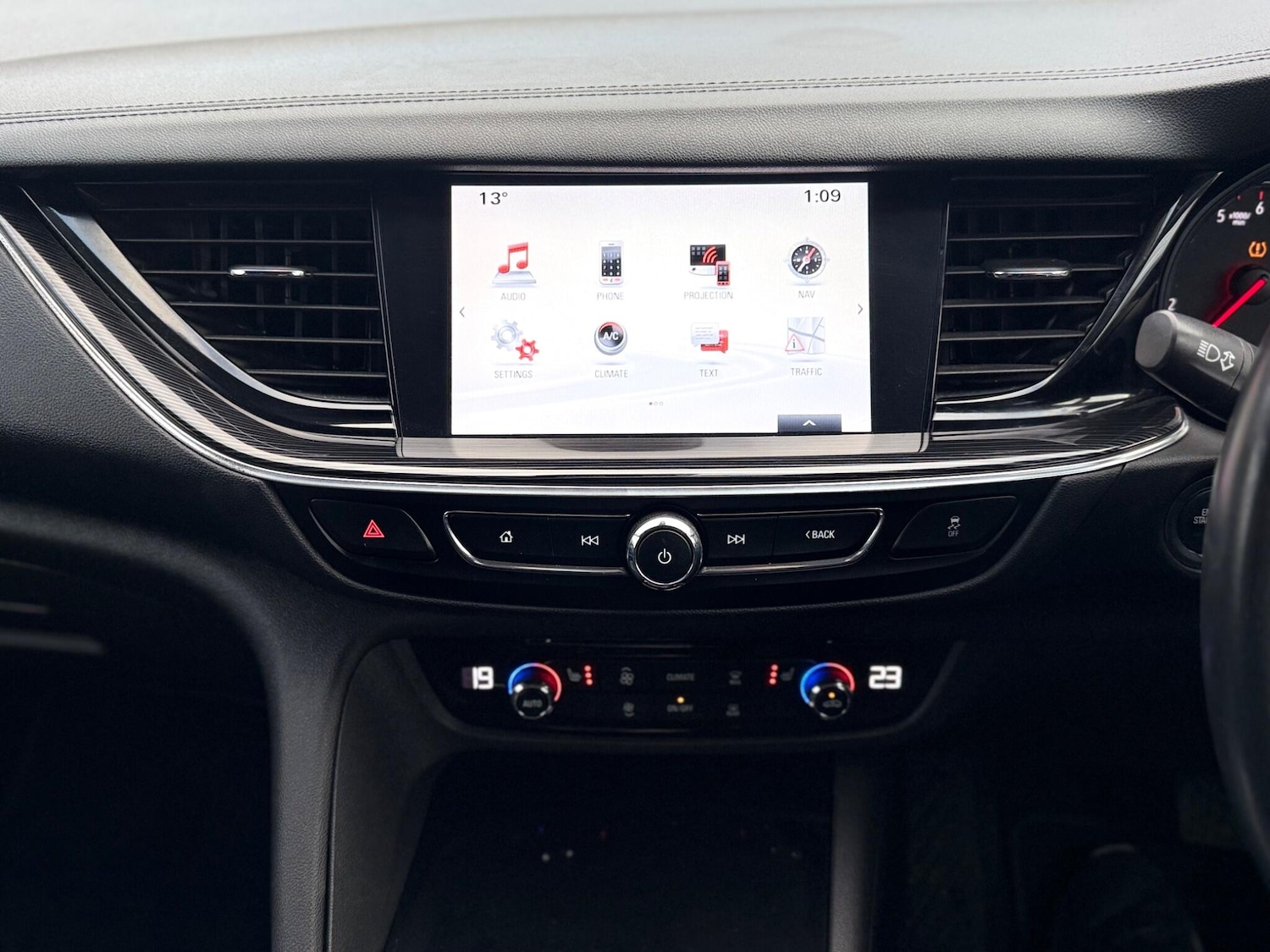 Used Vauxhall Insignia 2018 for sale - 76521791: Photo 25