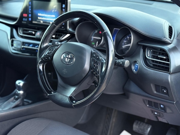 Used Toyota C-HR 2017 for sale - 76072885: Photo 34