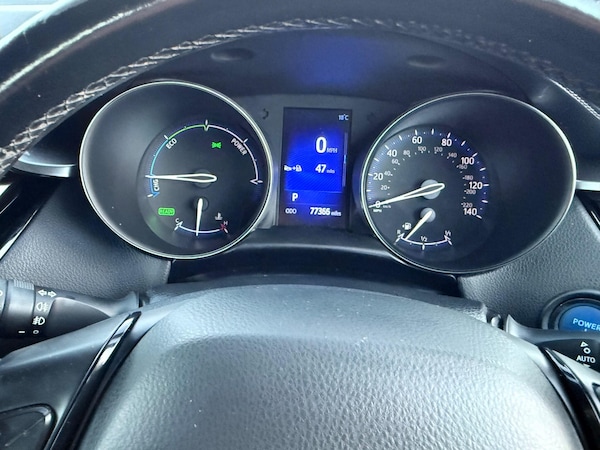 Used Toyota C-HR 2017 for sale - 76072885: Photo 35