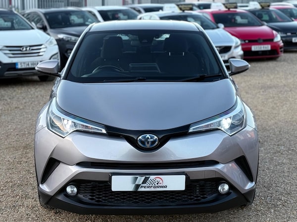 Used Toyota C-HR 2017 for sale - 76072885: Photo 6